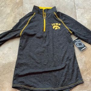 University of Iowa sport half zip long sleeved shirt